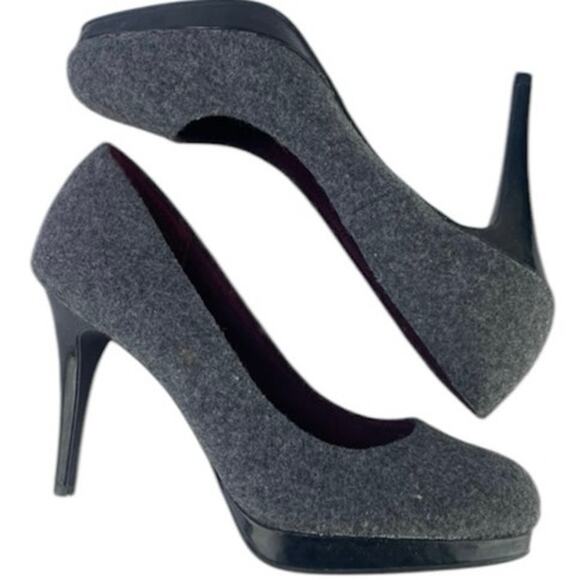 Christian Siriano Shoes - Christian Siriano Womens Gray Faux Wool 4" High Heel Pump Black Dark Sexy S 7.5